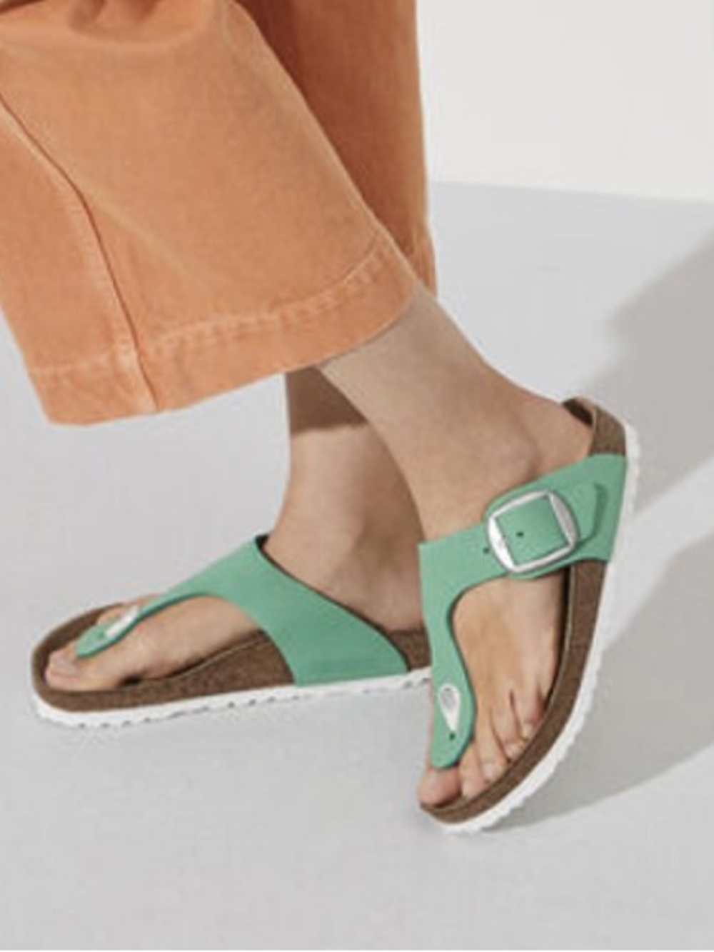 Birkenstock Gizeh Big Buckle leather Thong Sandals size 6 to 6.5